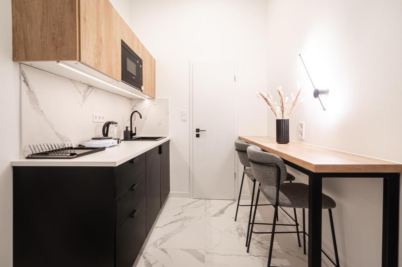 E56 - Grand Boulevard Heritage Residence - Best Location By Bqa Budapest Ngoại thất bức ảnh