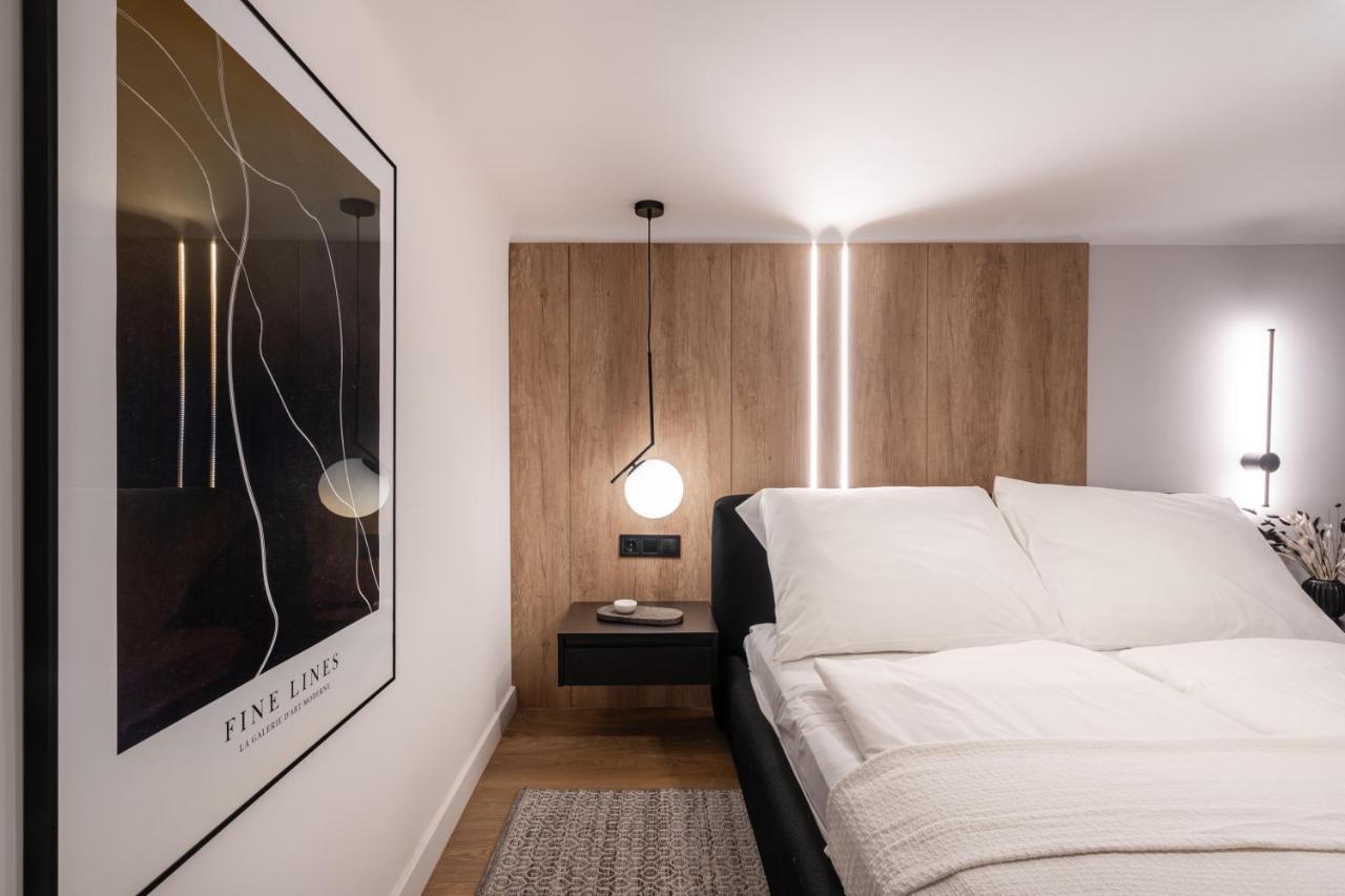E56 - Grand Boulevard Heritage Residence - Best Location By Bqa Budapest Ngoại thất bức ảnh