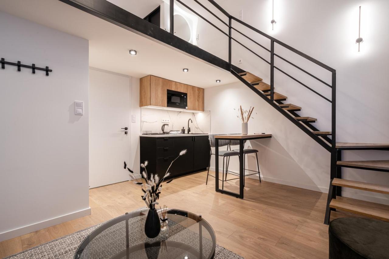 E56 - Grand Boulevard Heritage Residence - Best Location By Bqa Budapest Ngoại thất bức ảnh