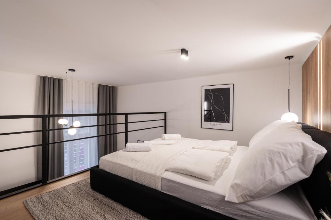 E56 - Grand Boulevard Heritage Residence - Best Location By Bqa Budapest Ngoại thất bức ảnh